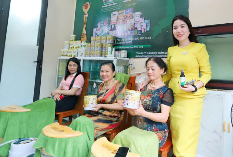 Review máy xông chân thảo dược Gwen