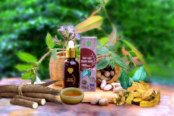 Tinh Chất Hoàng Đằng Mẹ Ken 10ml – Hỗ Trợ Làm Dịu Da Mụn, Làm Sạch Lỗ Chân Lông Và Chăm Sóc Da Nhạy Cảm