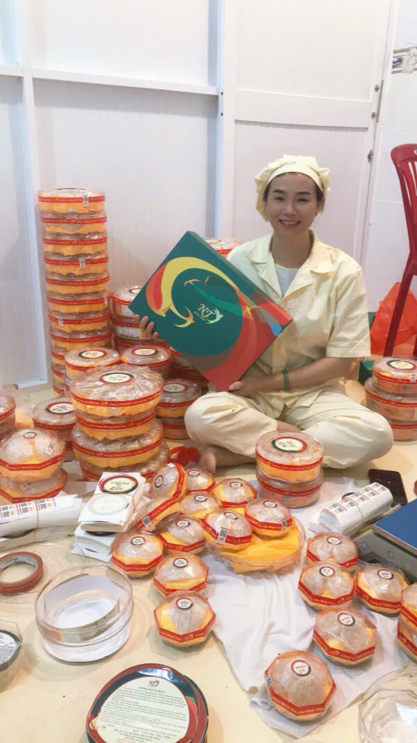 z7436813017286_0516be320800af48309cb95593d5abb7 Yến Định Hình A5 Cao Cấp – Hộp 50g - Dáng Cánh Sen, Sợi Dài