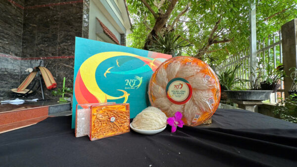 Yến Rút Lông Xếp Khuôn - Hộp 50g - Công Nghệ "Rửa Lướt" Giữ Trọn Dưỡng Chất