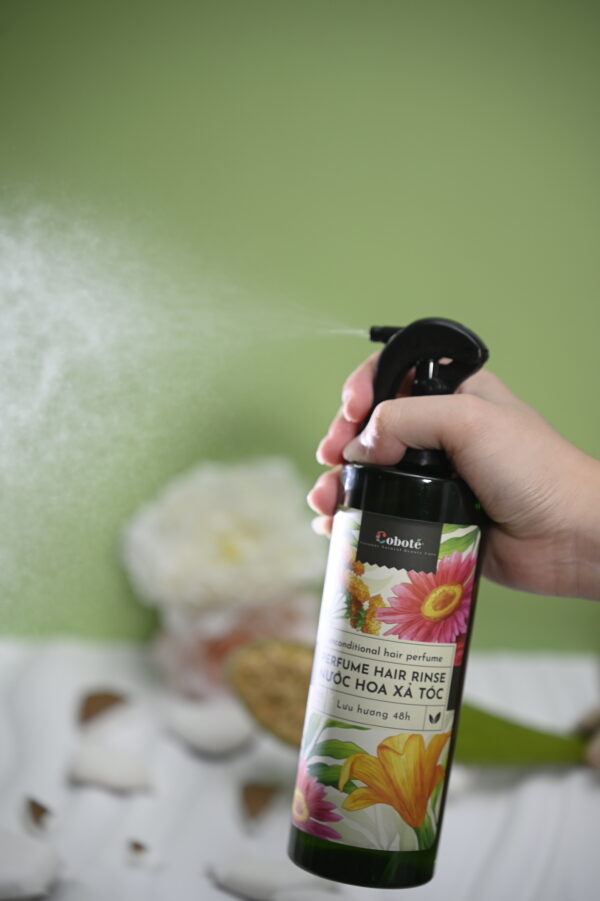 _DSC9604 Nước Xả Tóc Hương Nước Hoa Coboté 500ml – Chuẩn Mực Mới Cho Mái Tóc Khỏe Đẹp