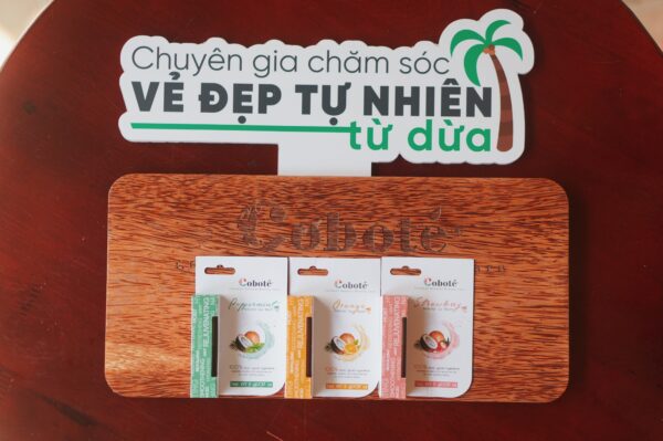 Son Dưỡng Môi Không Màu Coboté  5g – Dưỡng Ẩm Kép Và Chăm Sóc Môi Từ Thiên Nhiên
