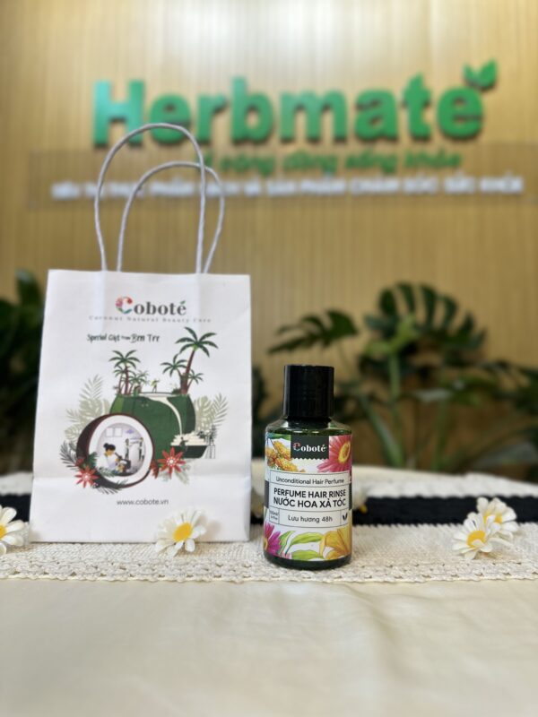 IMG_3300 Nước Xả Tóc Hương Nước Hoa Coboté 100ml – Chuẩn Mực Mới Cho Mái Tóc Khỏe Đẹp